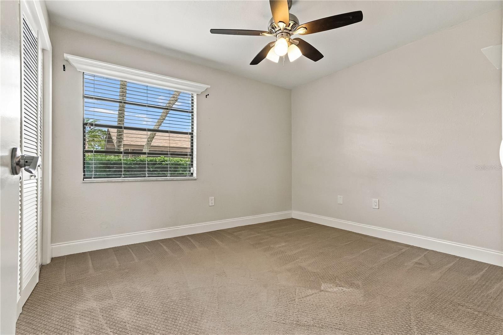 260 MICHAELS CIR — photo 30