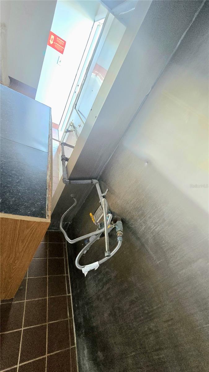530 US-41-BYP #17 and 18A — photo 16