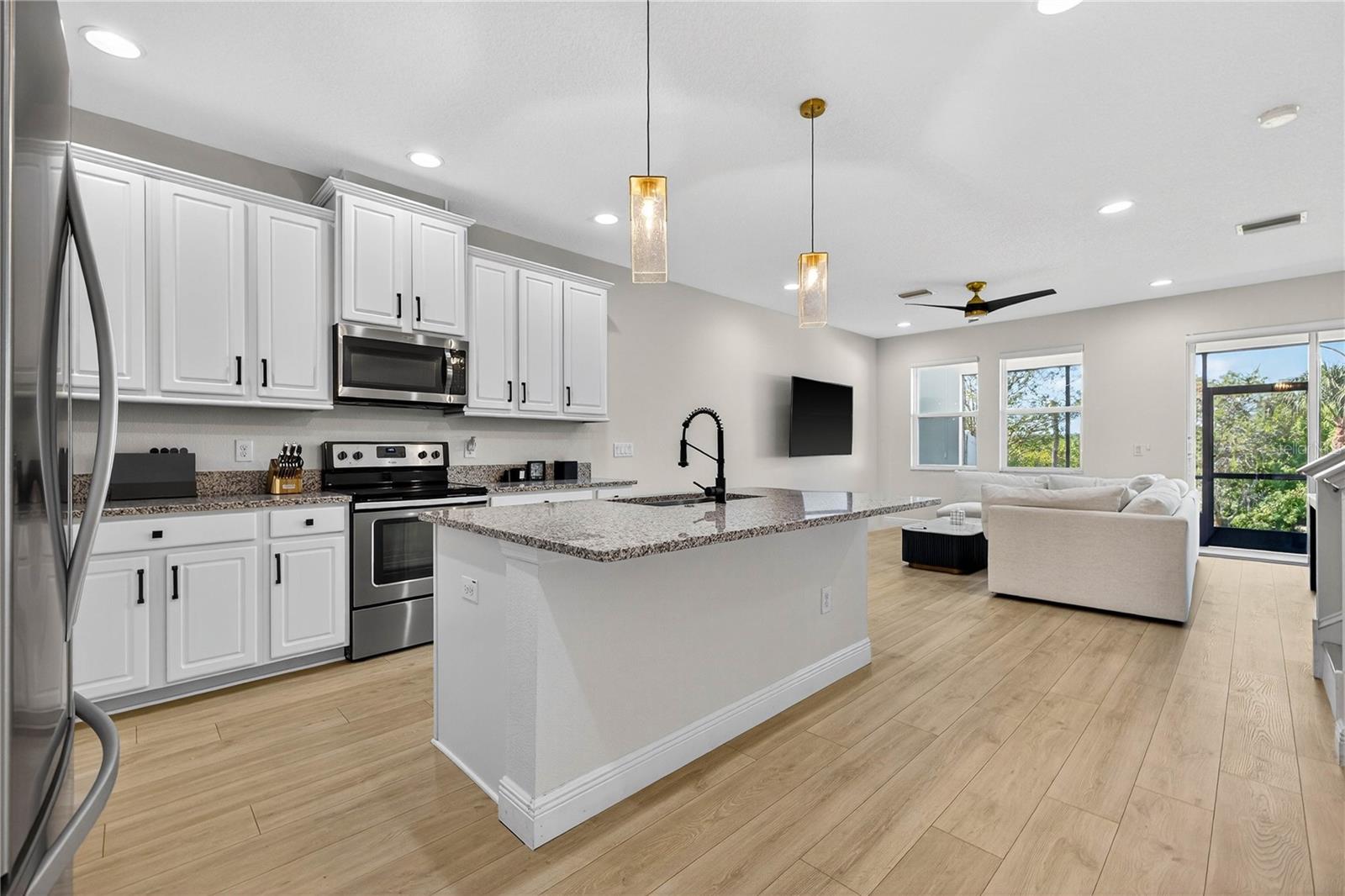 8128 MUDDY PINES PL — photo 10
