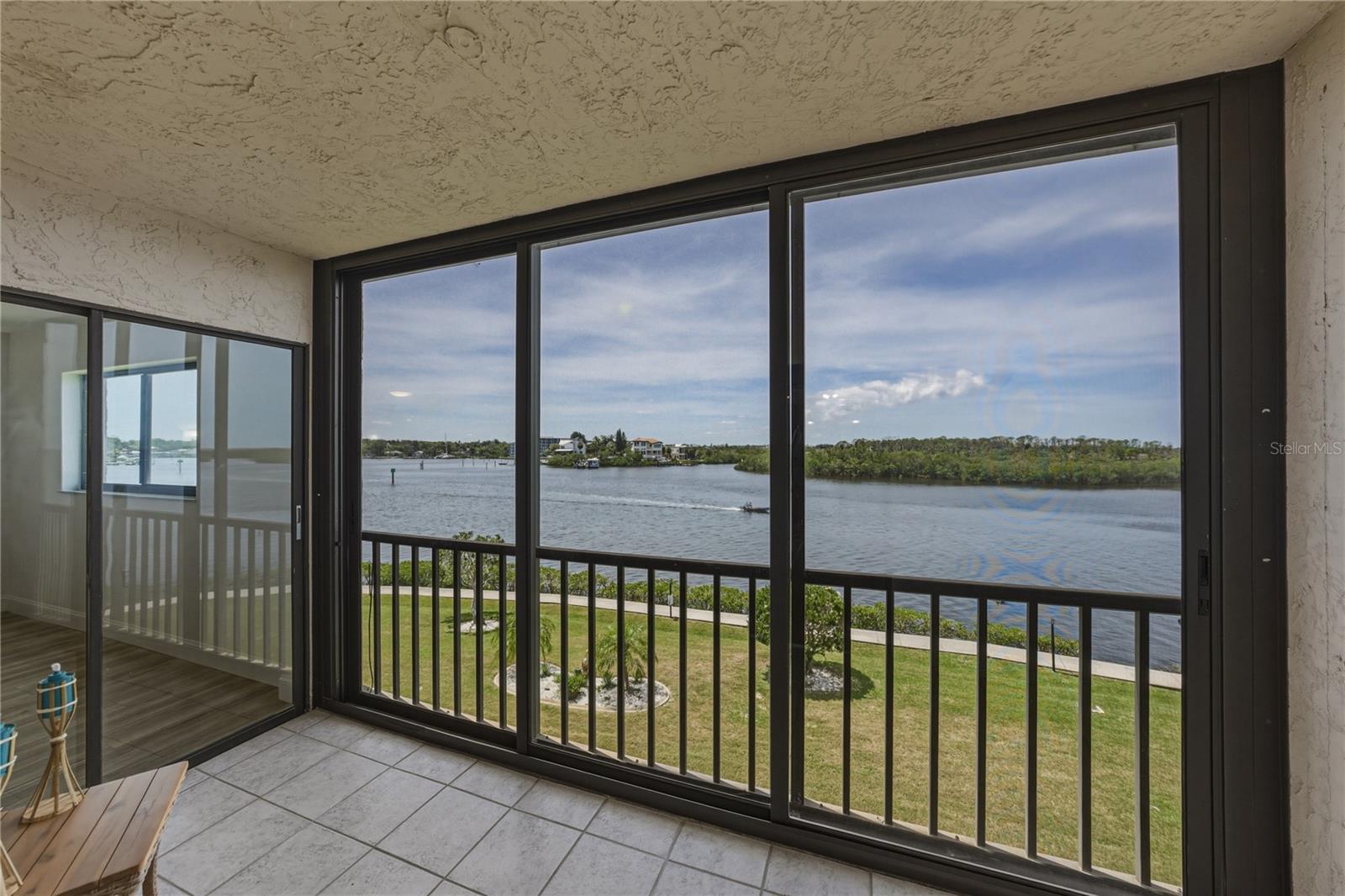 8150 BRENT ST #725 — photo 35