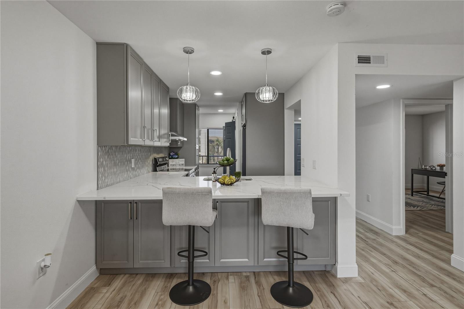 8150 BRENT ST #725 — photo 5