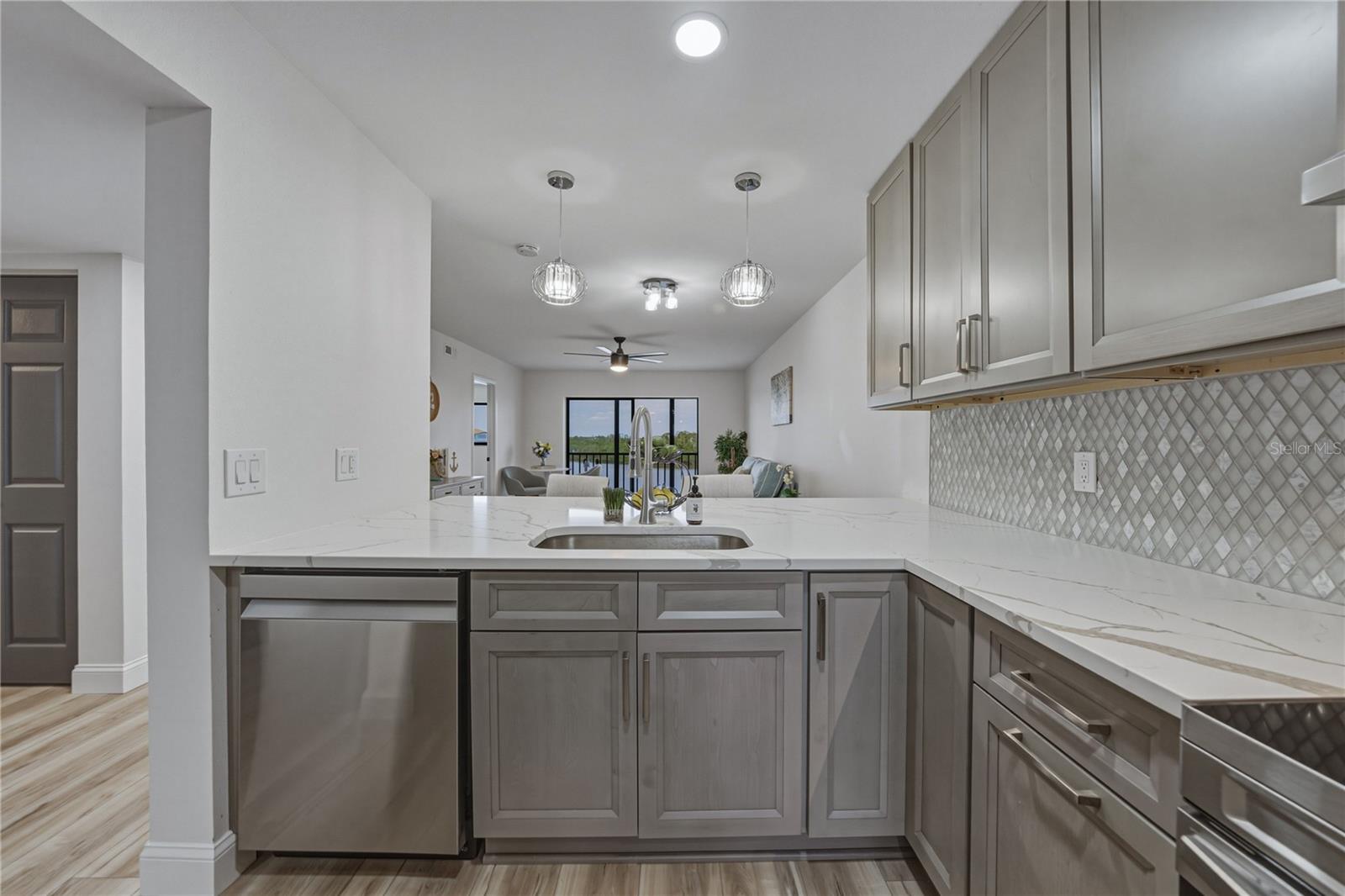 8150 BRENT ST #725 — photo 19