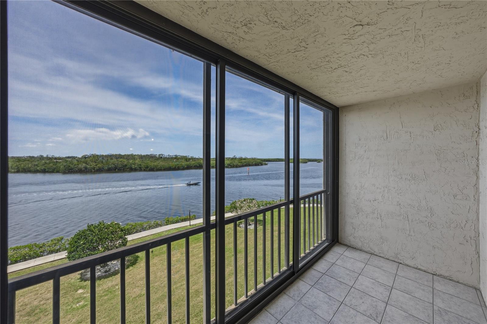 8150 BRENT ST #725 — photo 37
