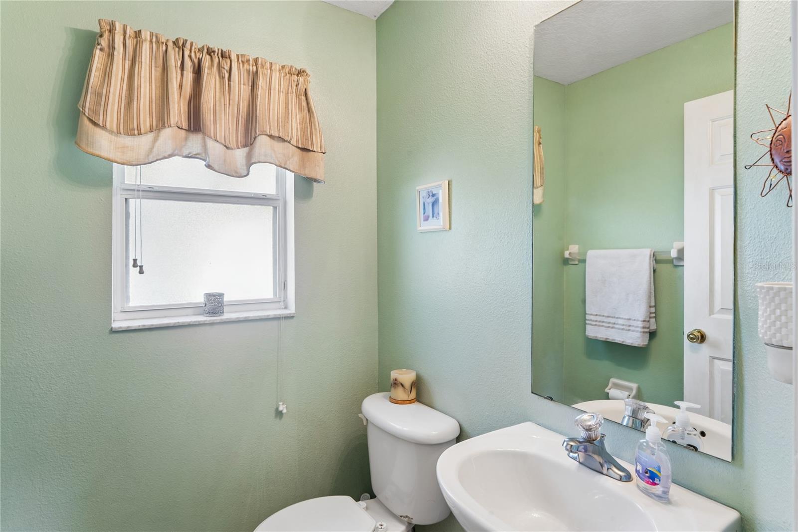3533 CARDINAL FEATHER DR — photo 16