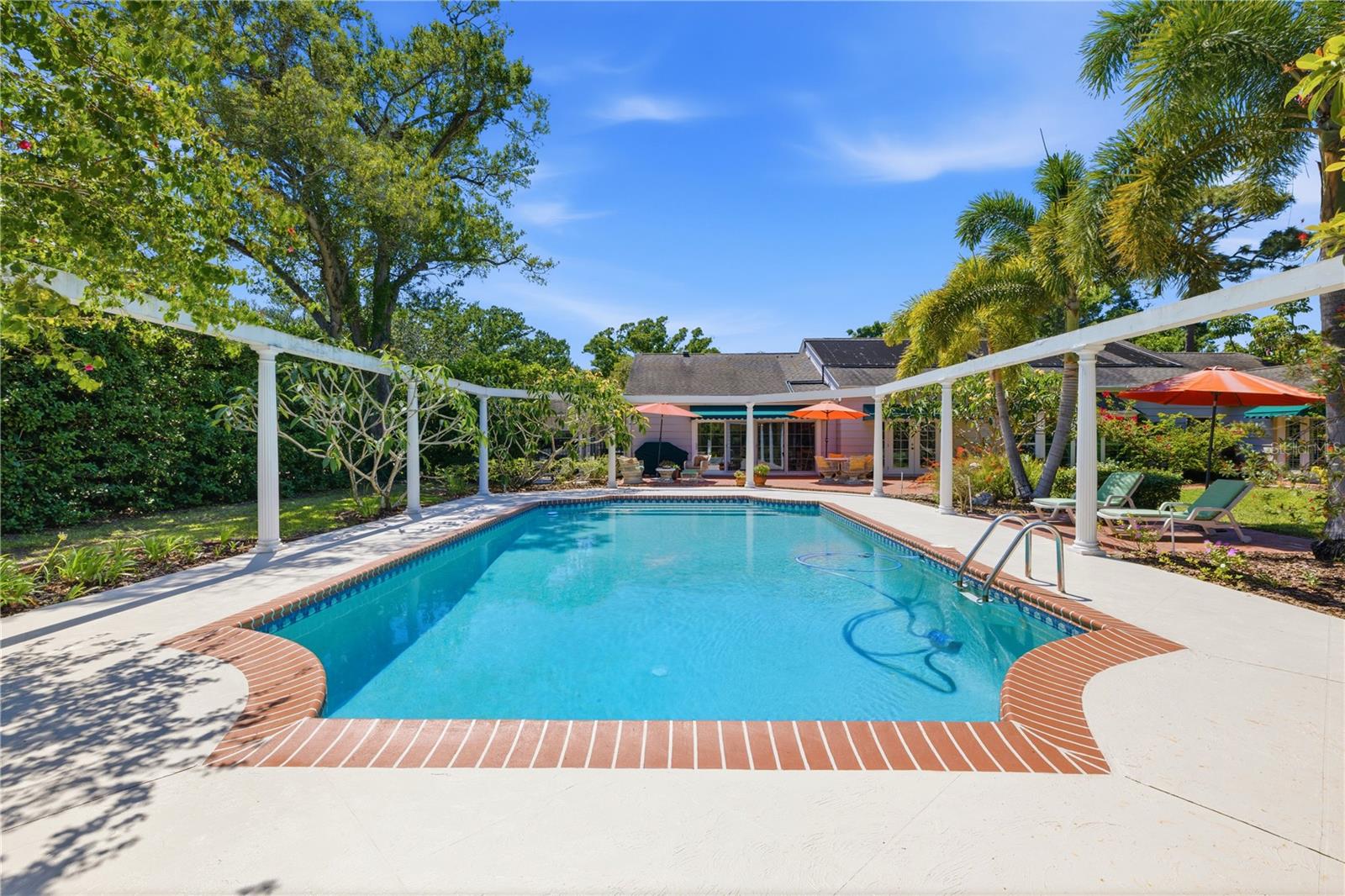 1749 LONG BOW LN — photo 38