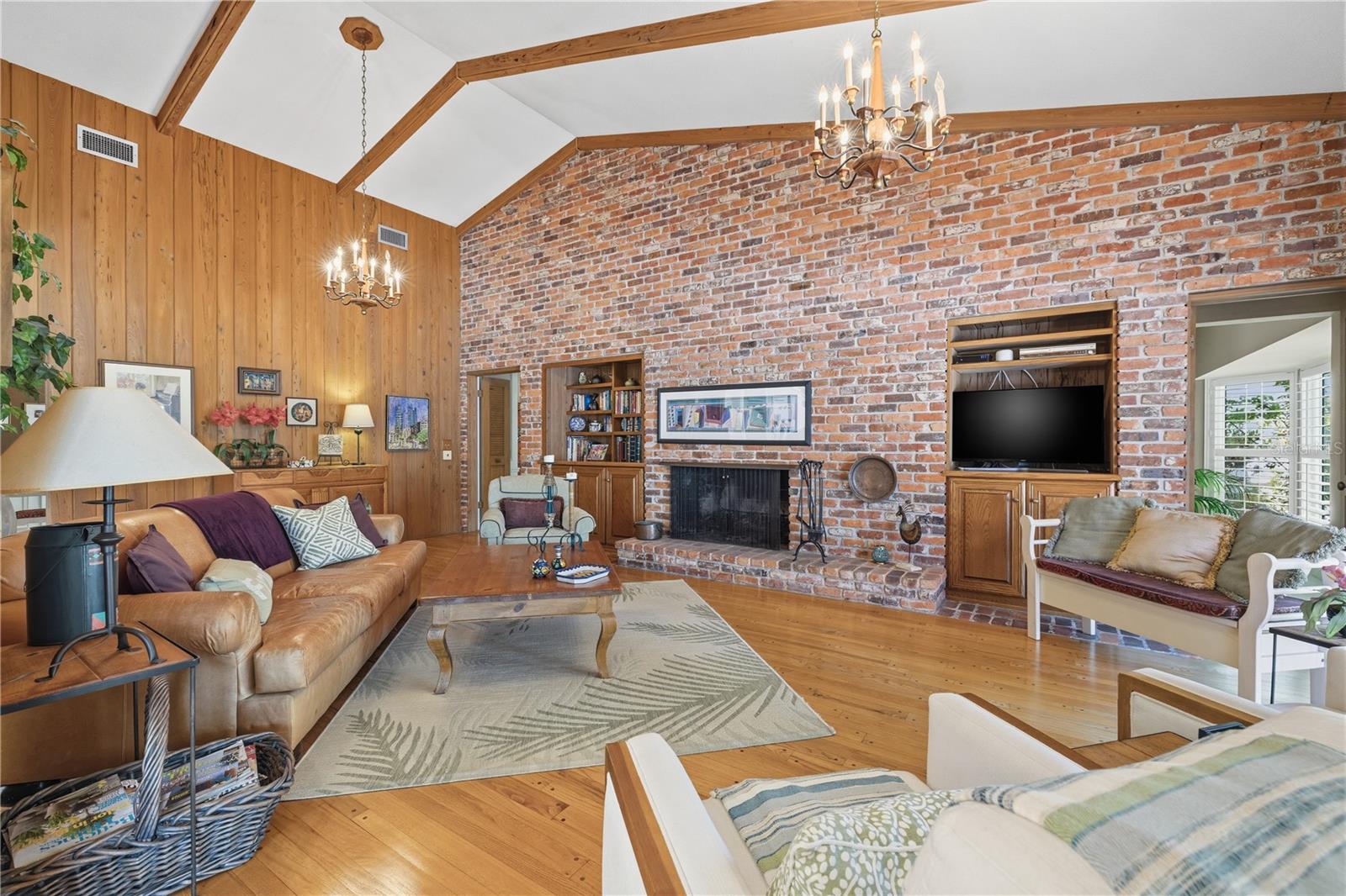 1749 LONG BOW LN — photo 9