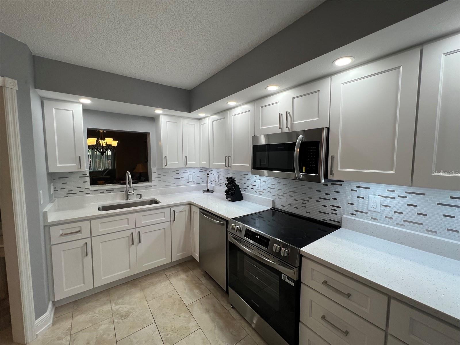 1247 S MARTIN LUTHER KING JR AVE #D103 — photo 10