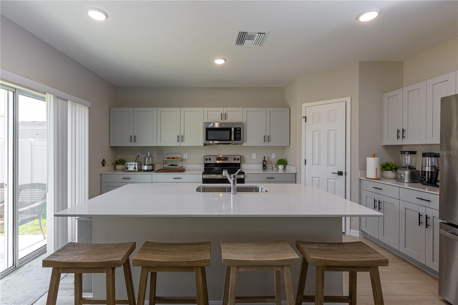 34327 VERBENA ST — photo 4