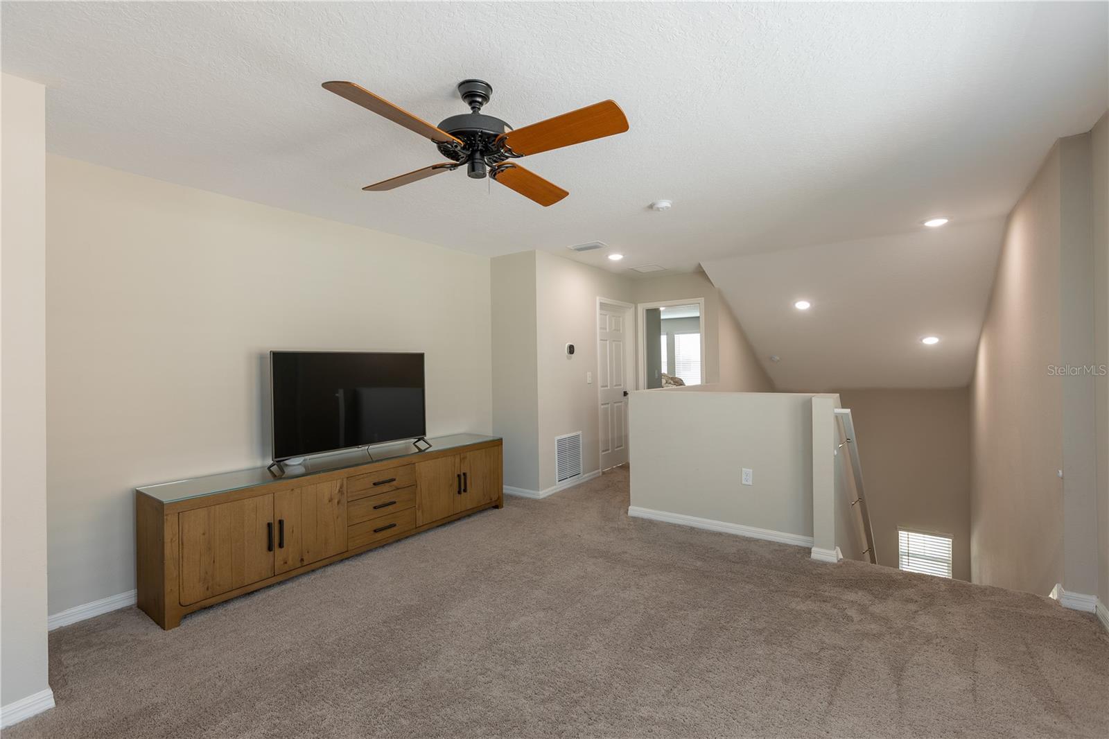 34327 VERBENA ST — photo 14