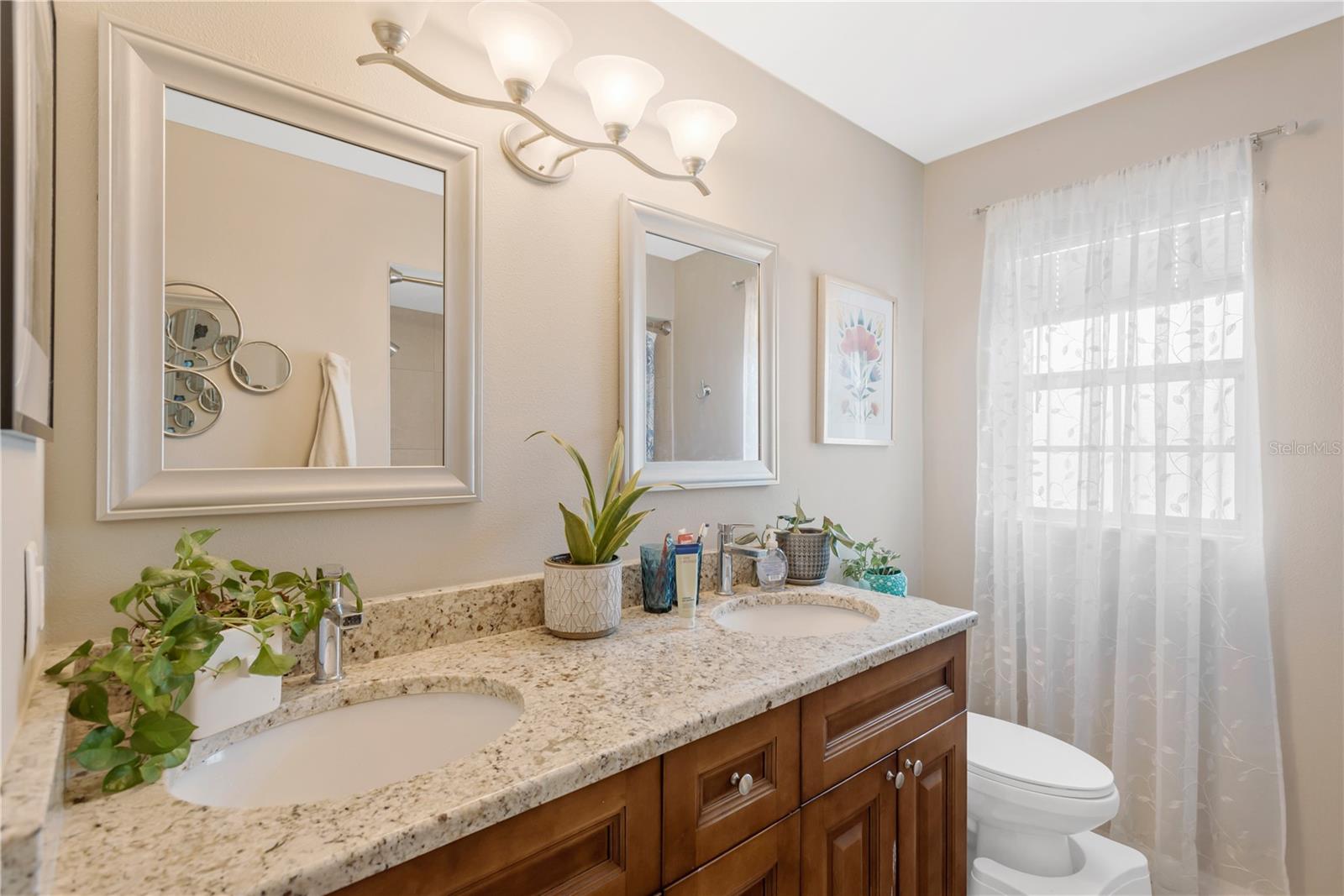 5007 S HESPERIDES ST — photo 23