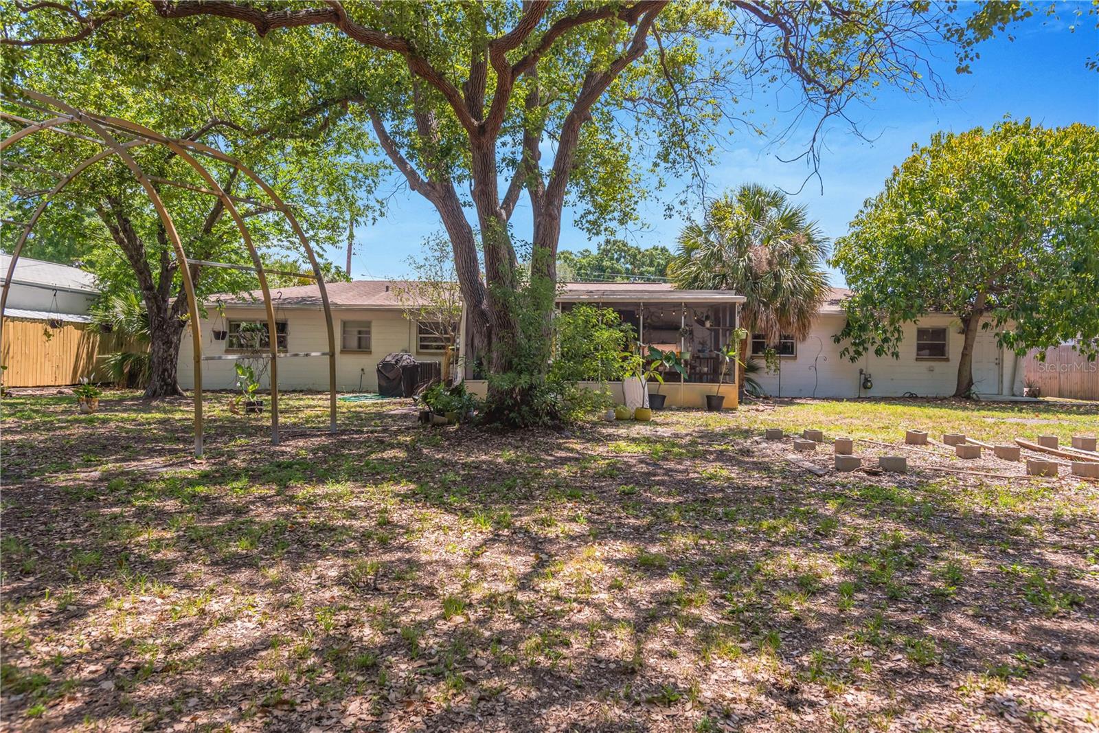 5007 S HESPERIDES ST — photo 31