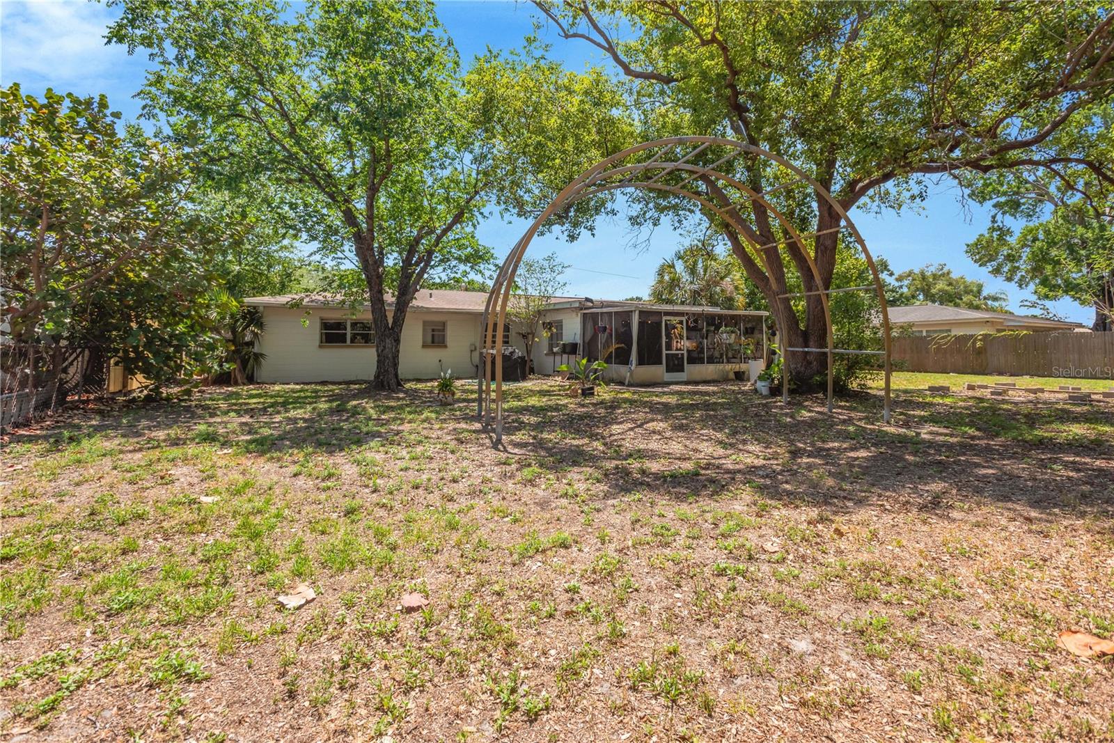5007 S HESPERIDES ST — photo 29