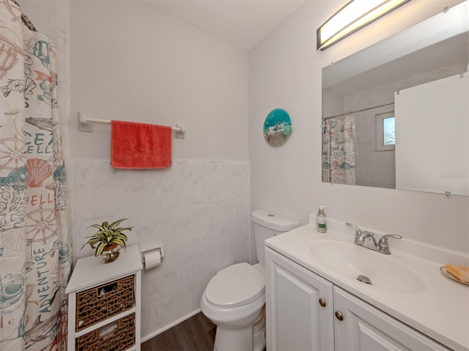 5568 KENWOOD DR — photo 20