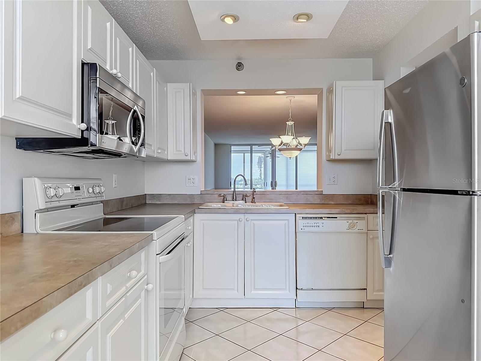 3740 PINEBROOK CIR #607 — photo 11