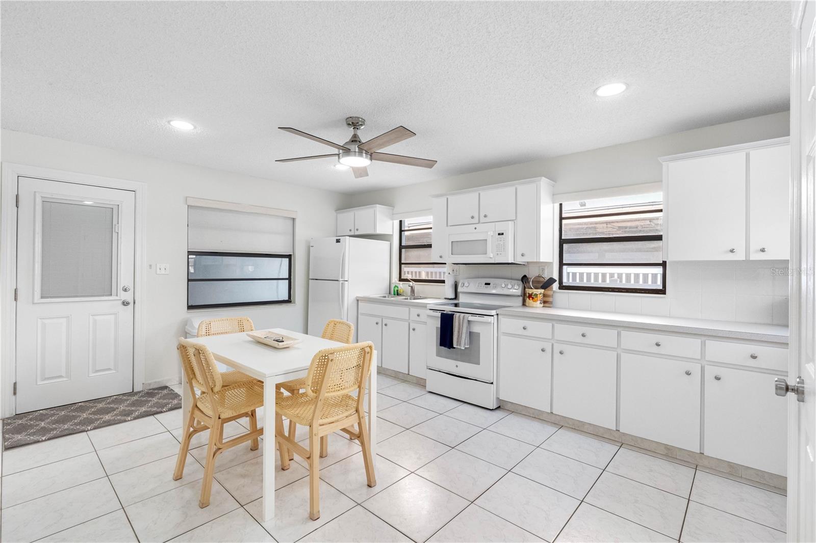 614 GULF BLVD #9 — photo 19