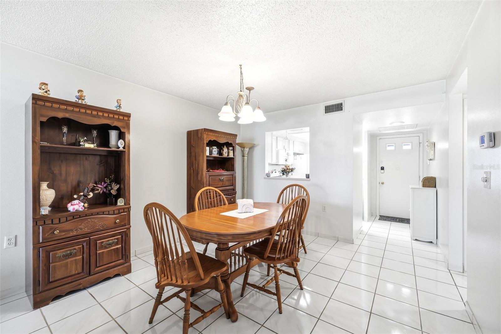 11210 CARRIAGE HILL DR #5 — photo 12
