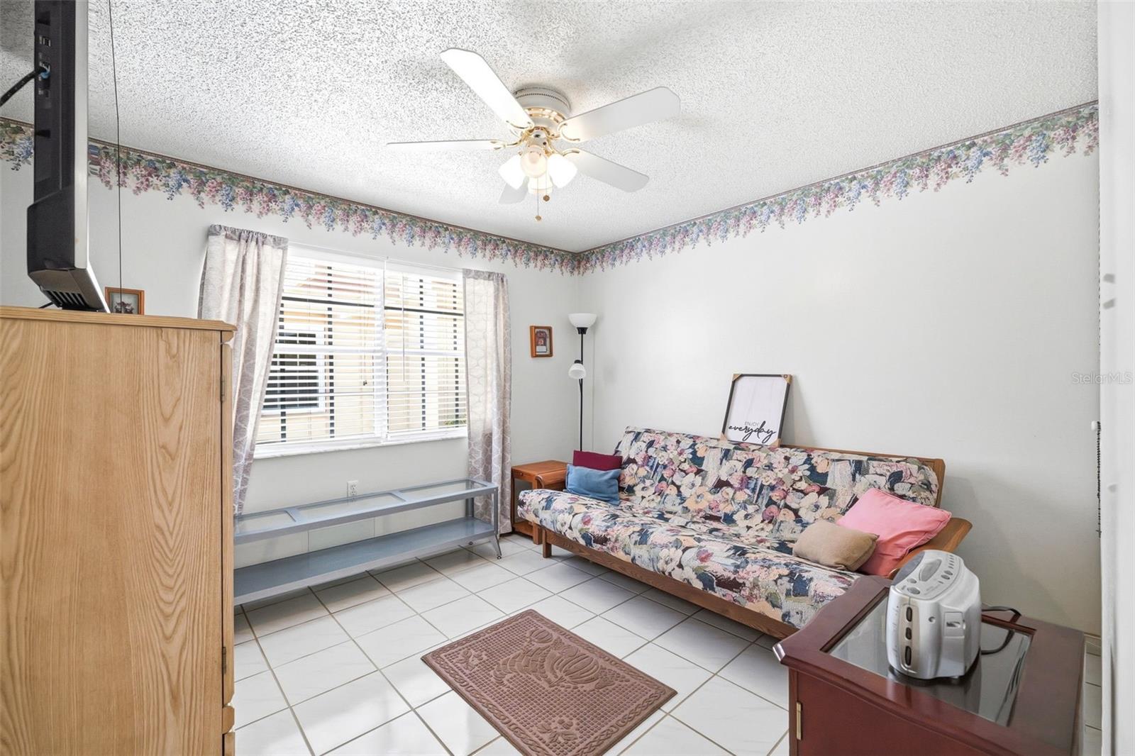 11210 CARRIAGE HILL DR #5 — photo 23
