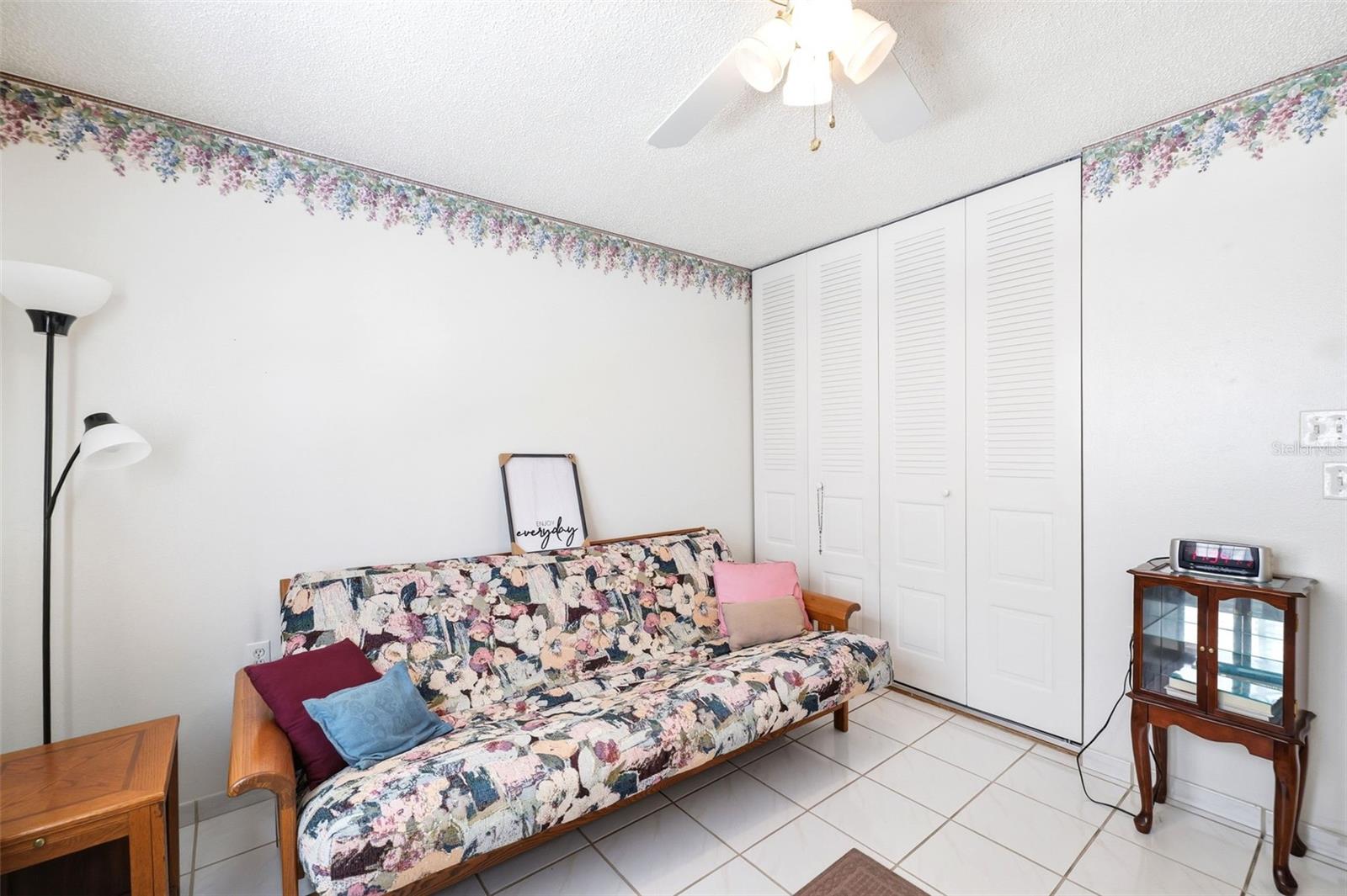 11210 CARRIAGE HILL DR #5 — photo 25