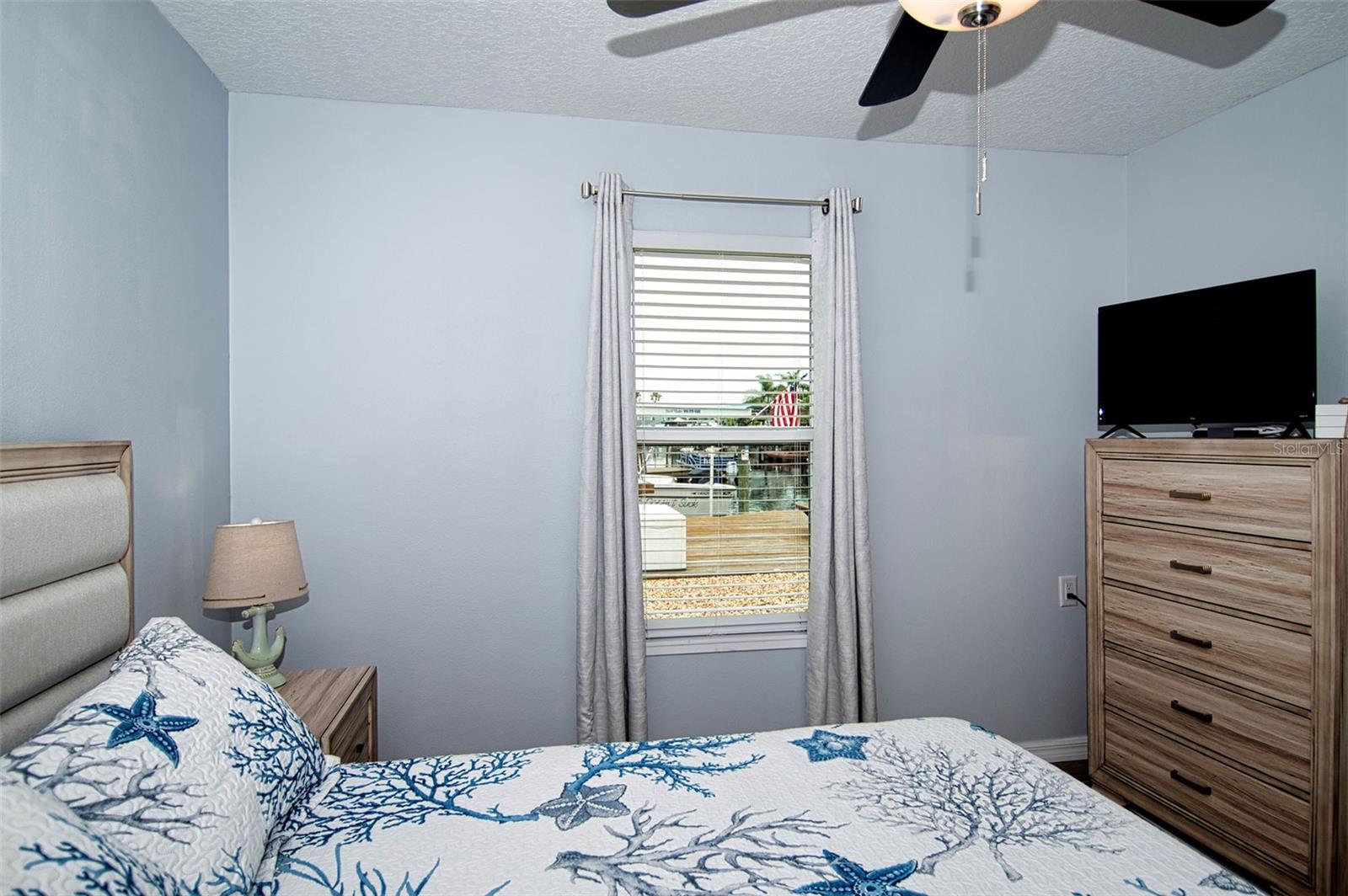 6420 BOATYARD DR — photo 25