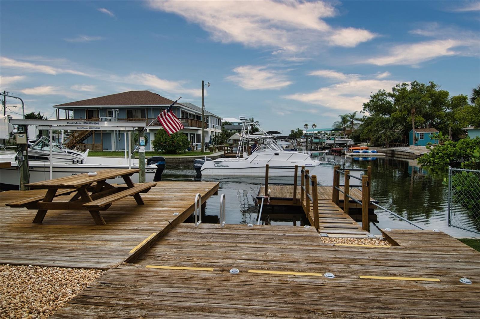 6420 BOATYARD DR — photo 39