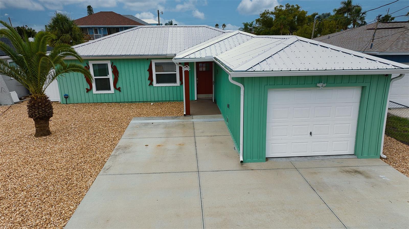 6420 BOATYARD DR — photo 2
