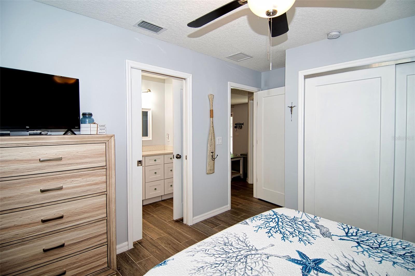 6420 BOATYARD DR — photo 22