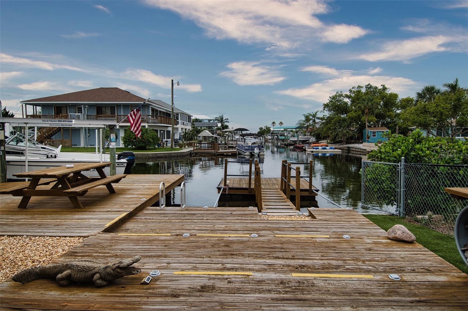 6420 BOATYARD DR — photo 38