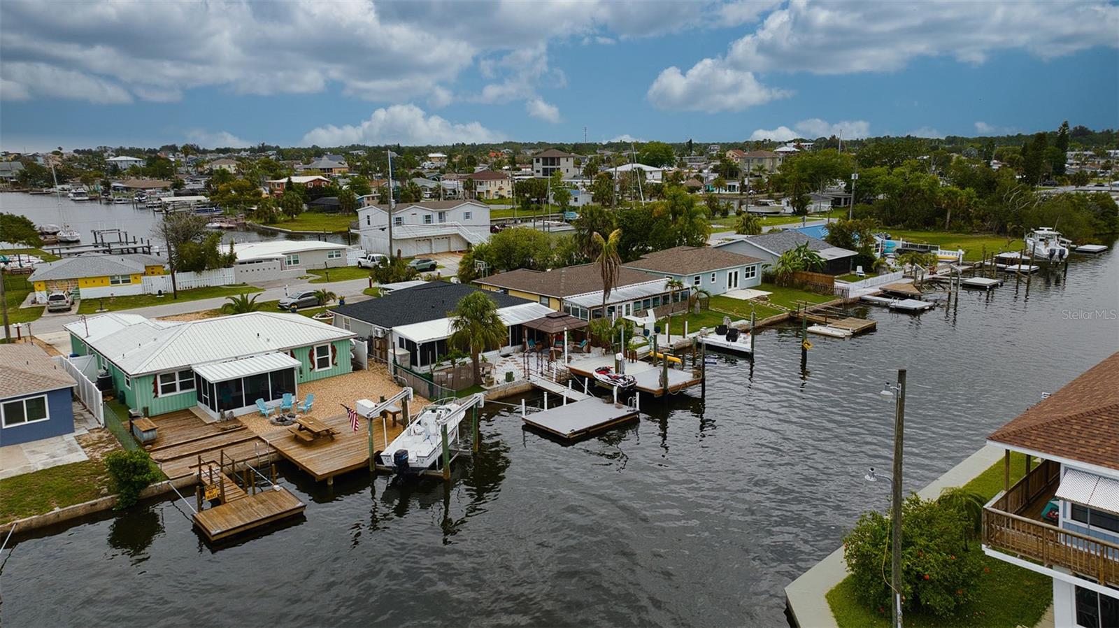 6420 BOATYARD DR — photo 47