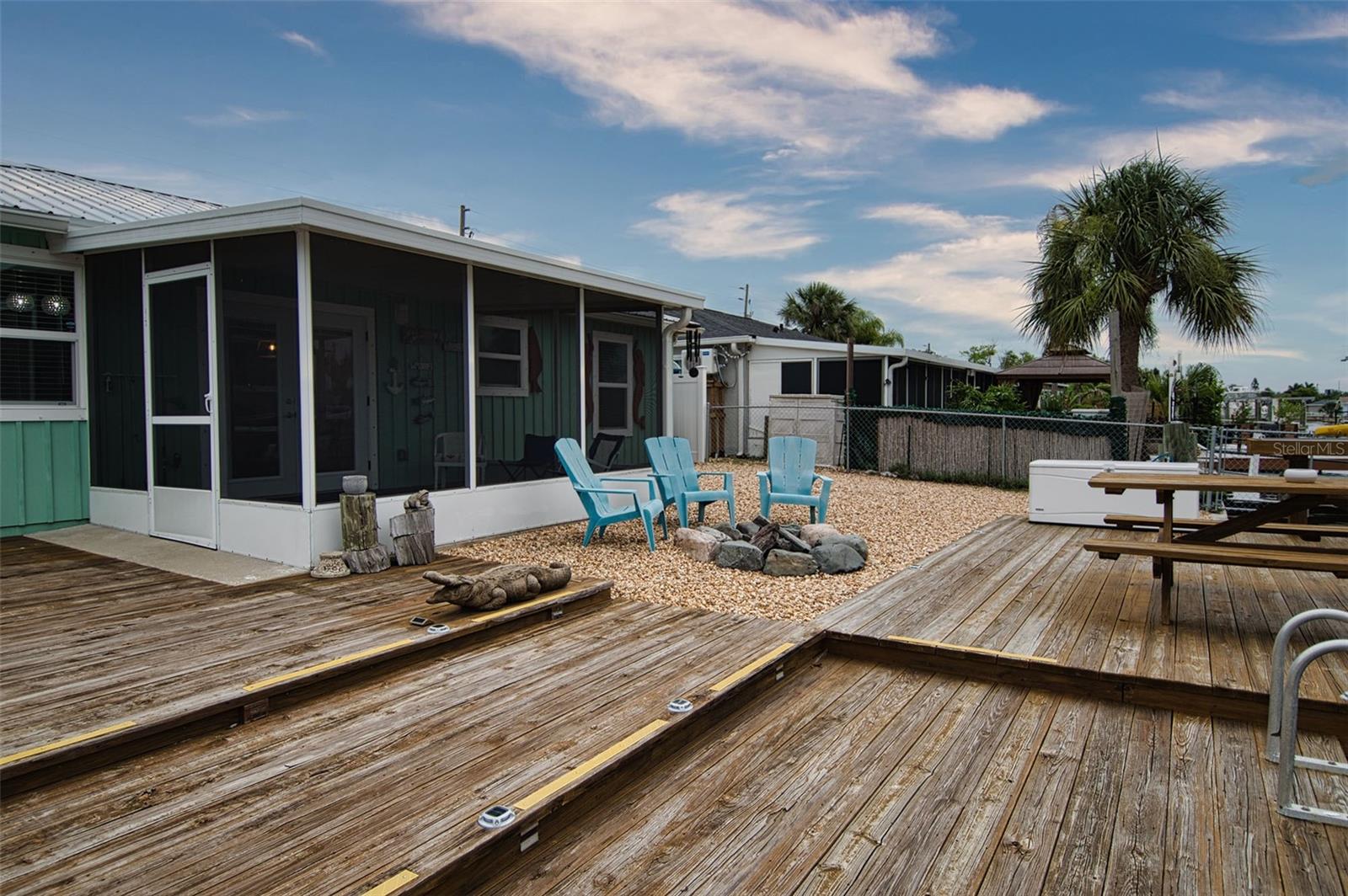 6420 BOATYARD DR — photo 37