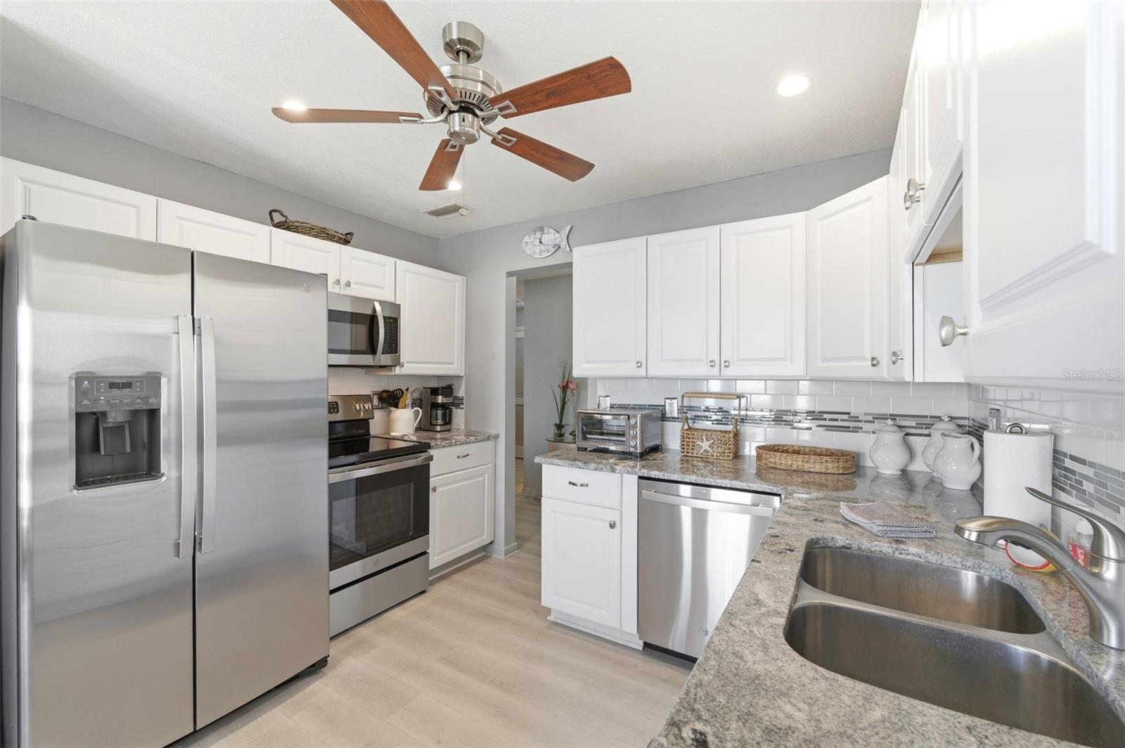 4805 COBIA DR SE #D Furnished — photo 11
