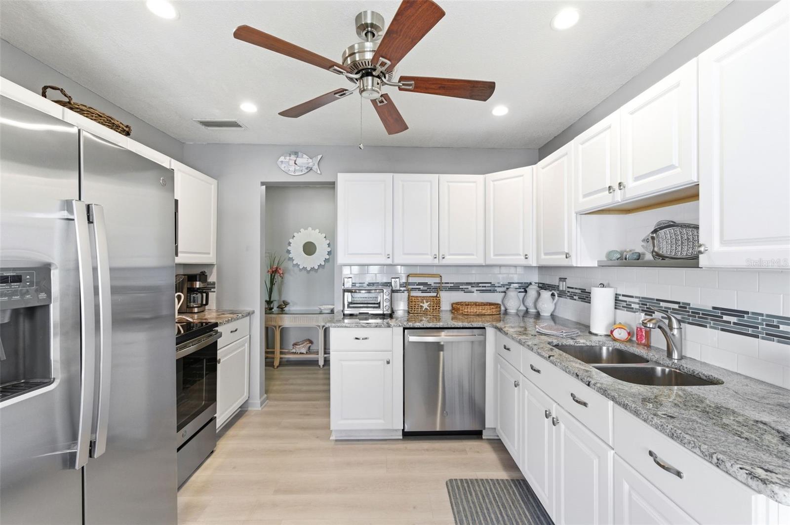 4805 COBIA DR SE #D Furnished — photo 12