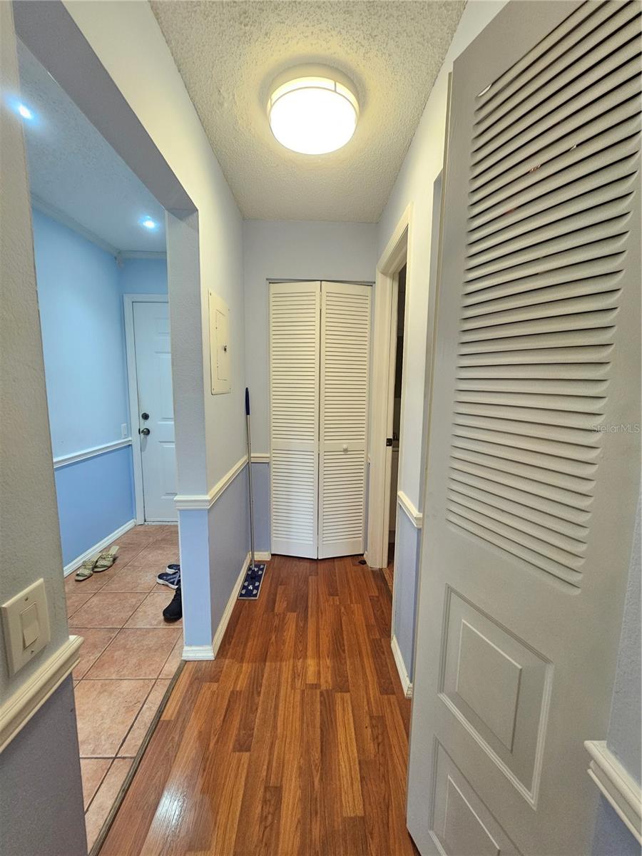 5265 E BAY DR #1013 — photo 17