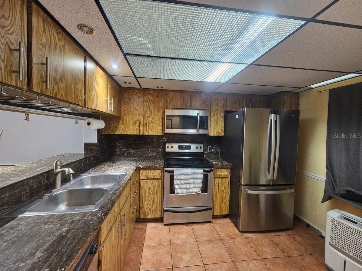 5265 E BAY DR #1013 — photo 9