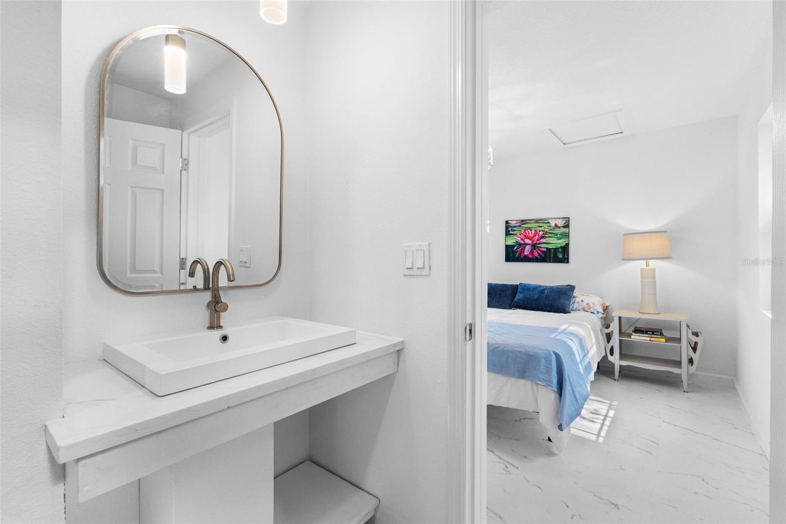 1208 E CHILKOOT AVE — photo 17