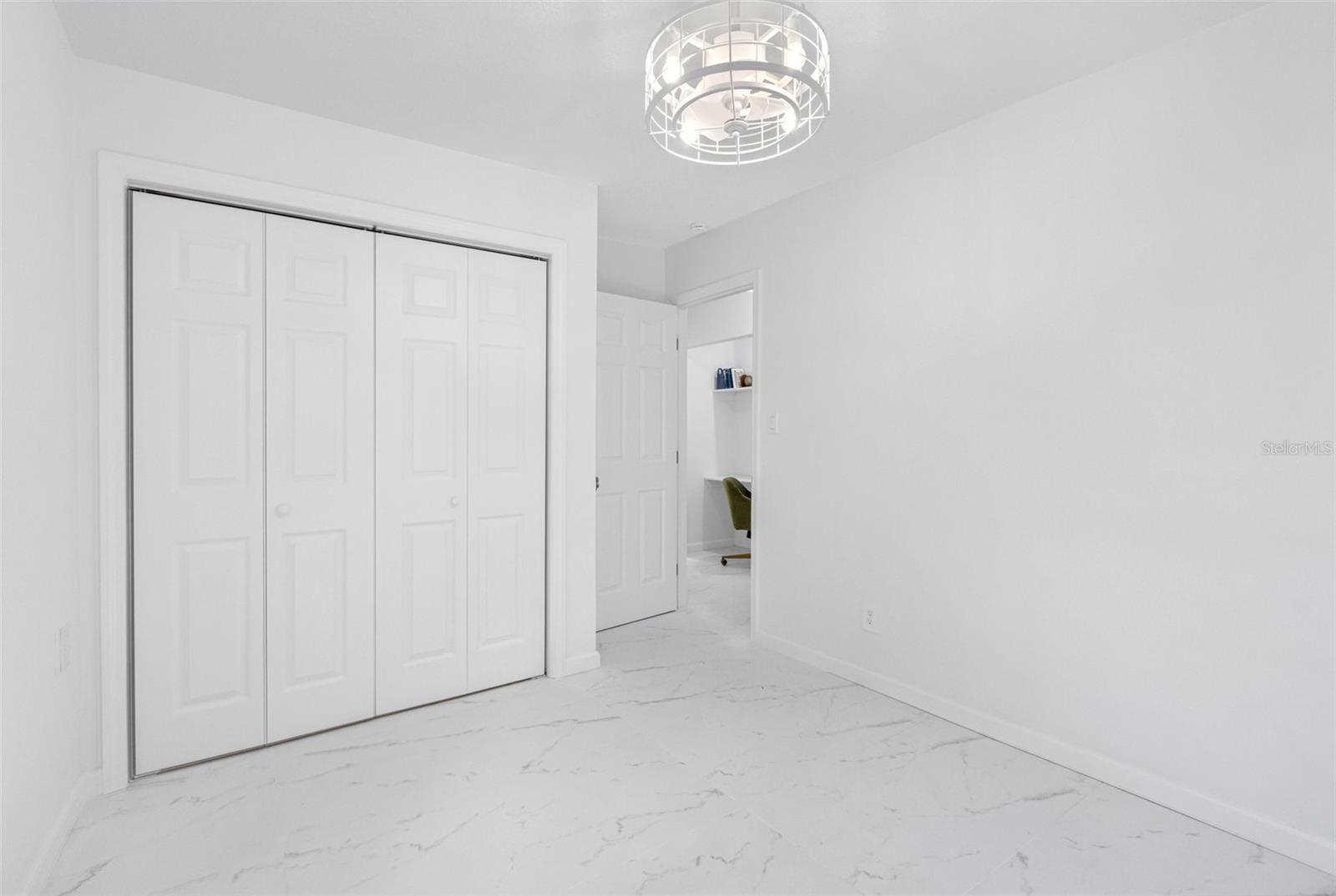 1208 E CHILKOOT AVE — photo 19