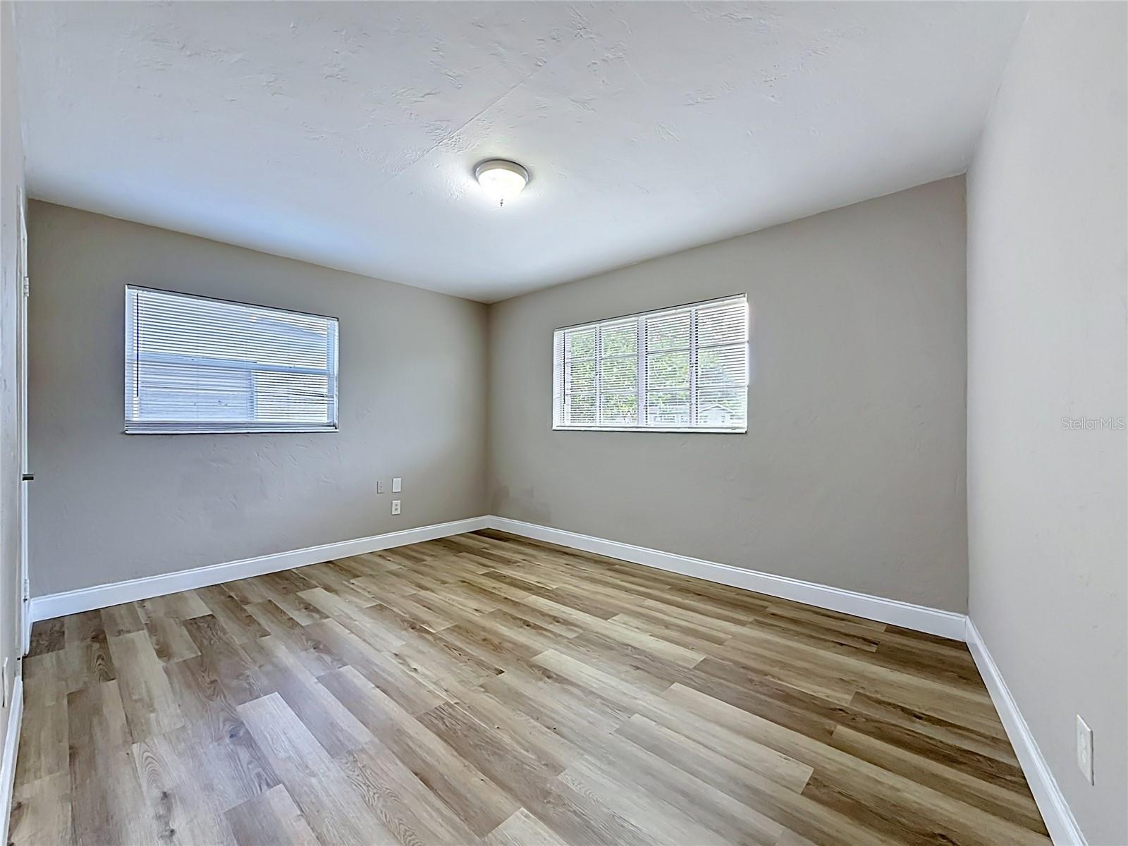 4509 S HALE AVE — photo 25