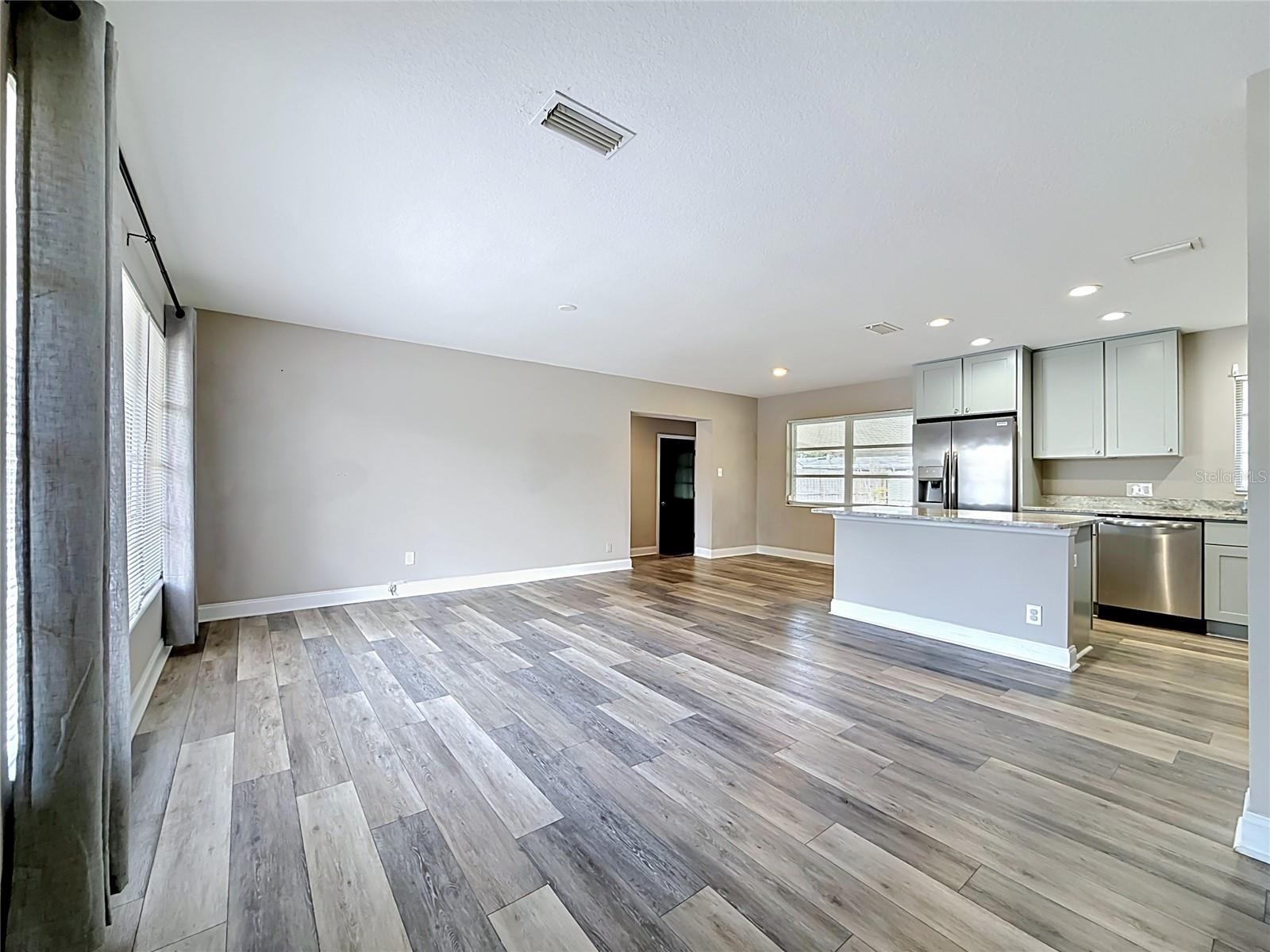 4509 S HALE AVE — photo 38