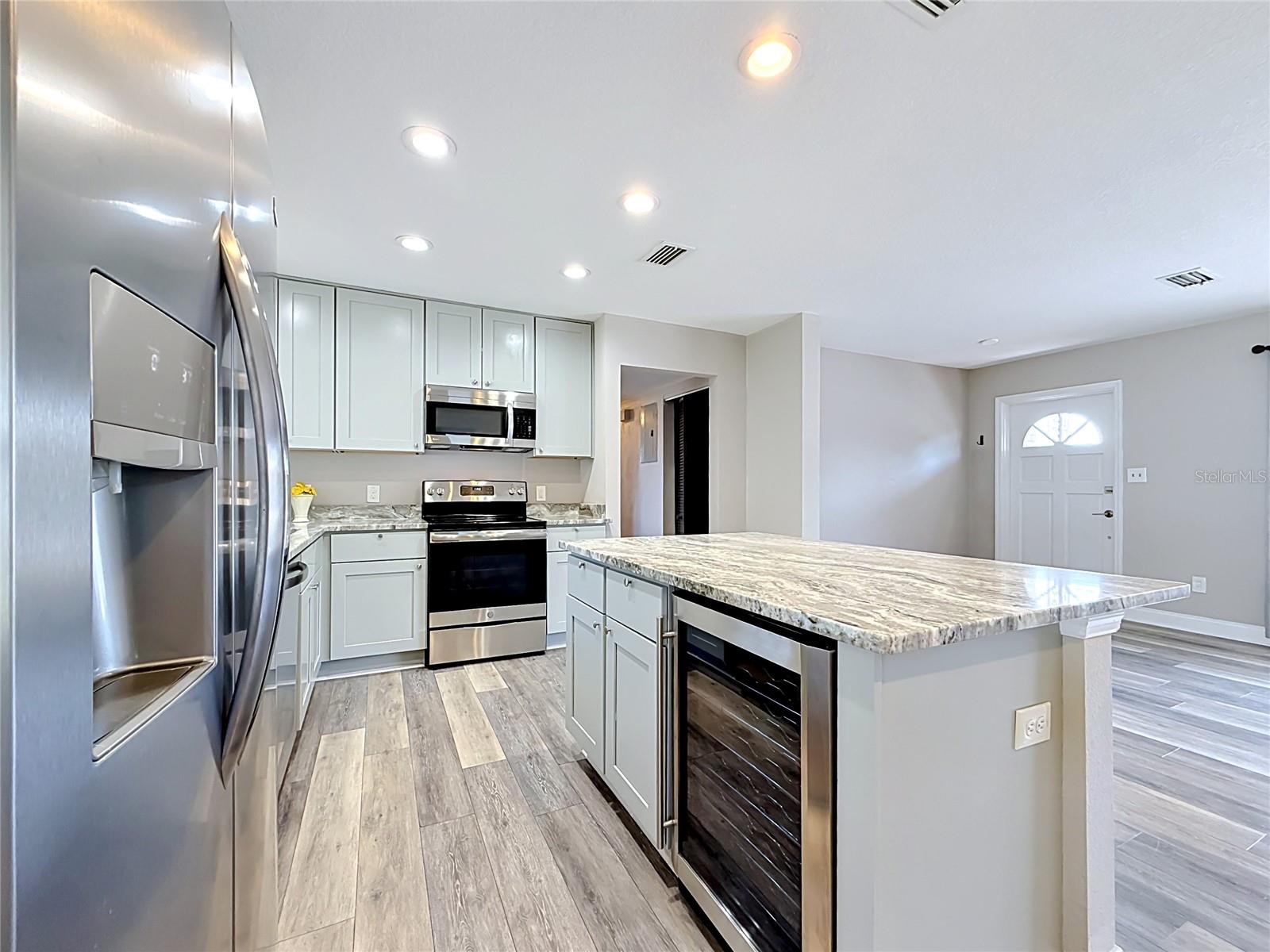 4509 S HALE AVE — photo 10