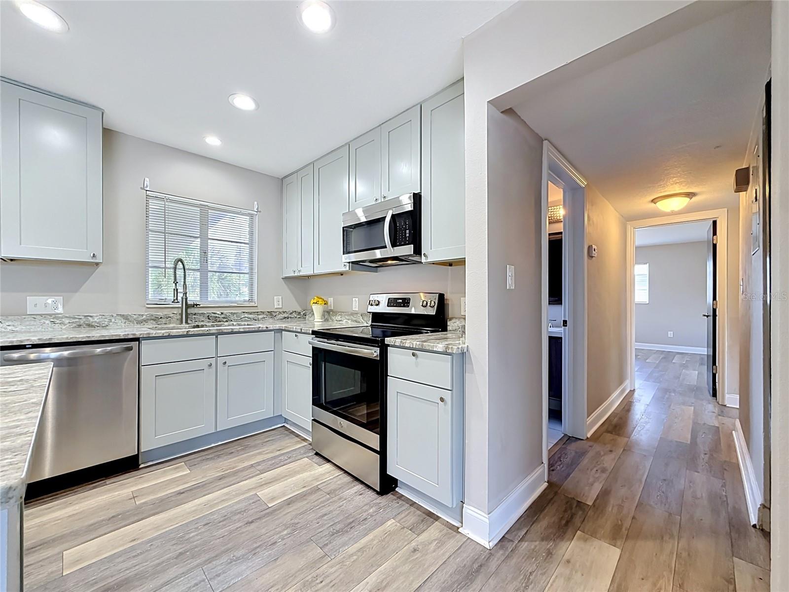 4509 S HALE AVE — photo 12
