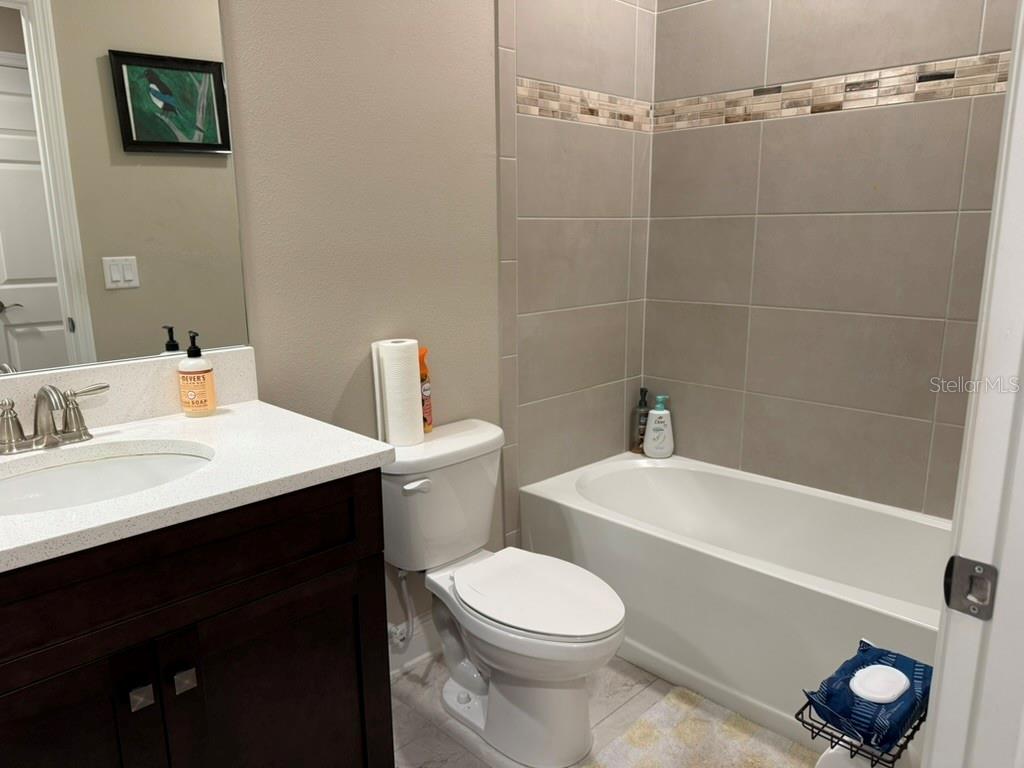7749 BRONZE OAK DR — photo 28