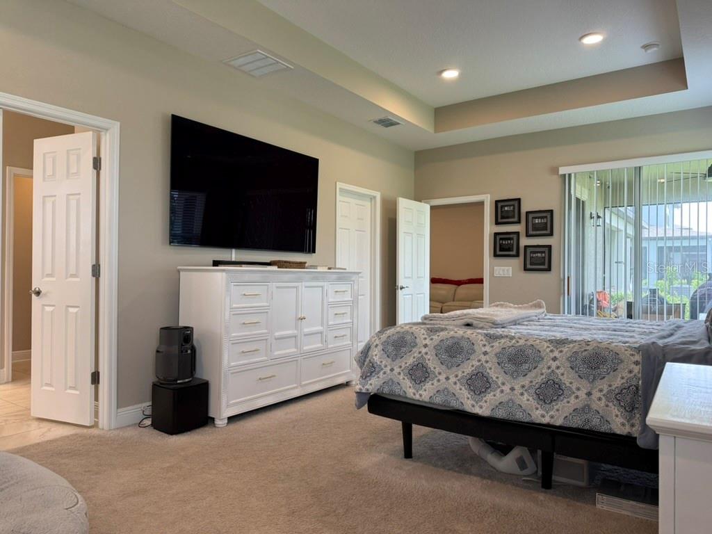 7749 BRONZE OAK DR — photo 20