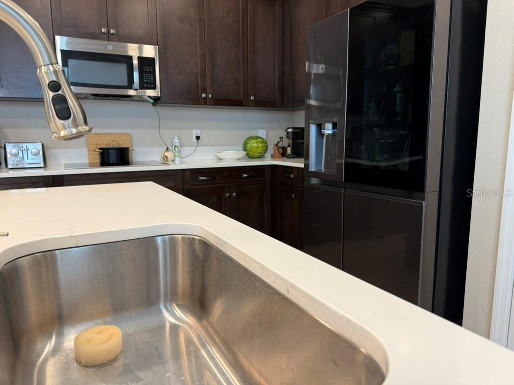 7749 BRONZE OAK DR — photo 11