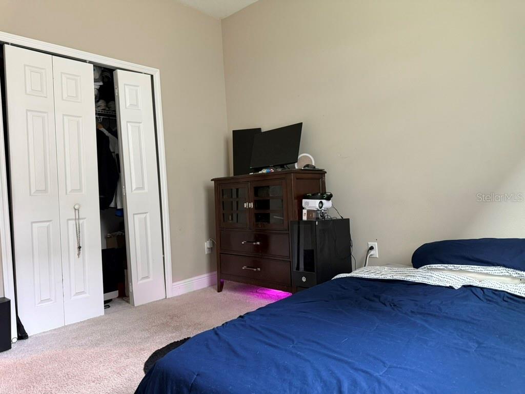 7749 BRONZE OAK DR — photo 17