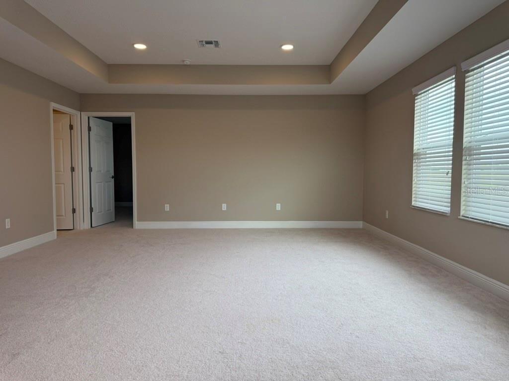 7749 BRONZE OAK DR — photo 8