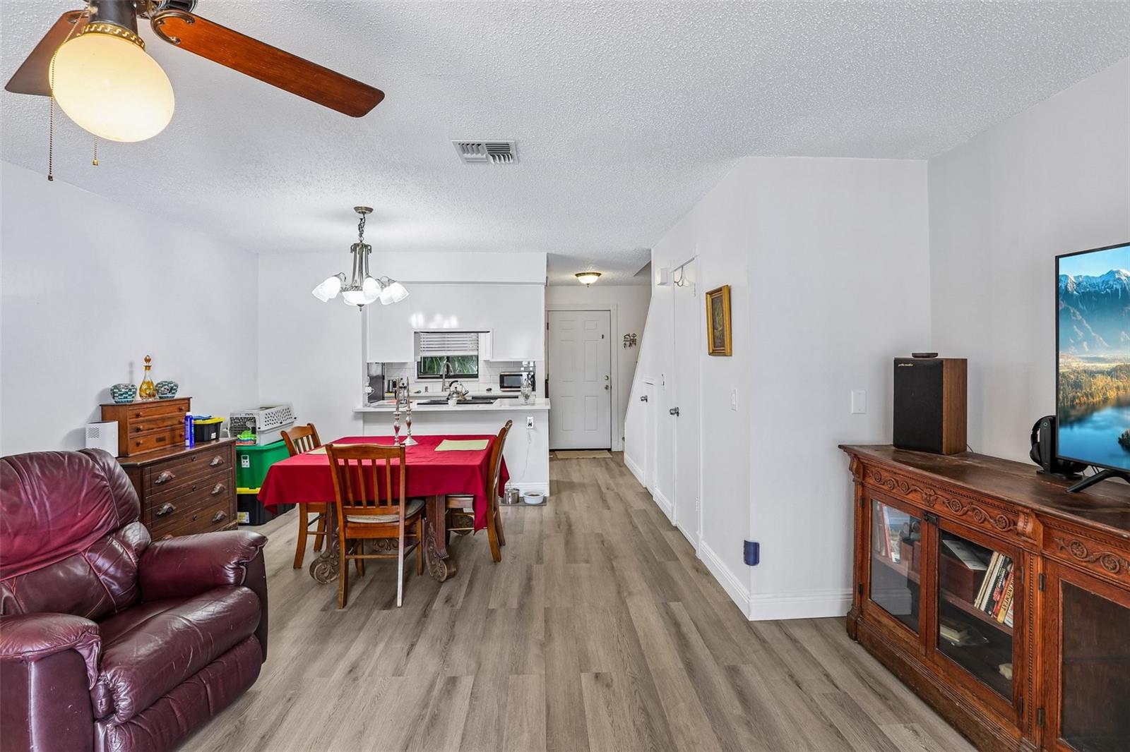 4005 OAK LIMB CT — photo 8