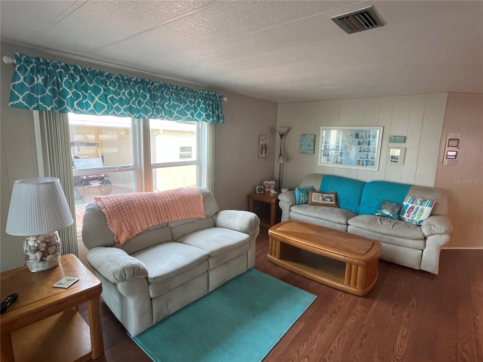 825 JOLANDA CIR — photo 14