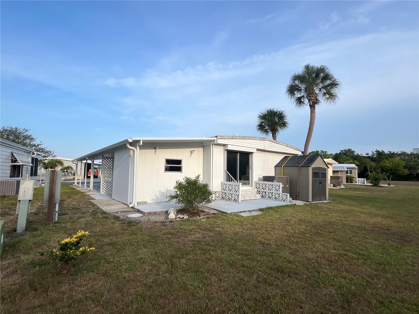 825 JOLANDA CIR — photo 4