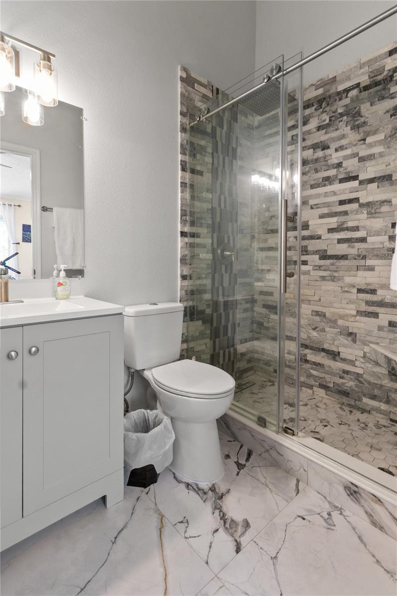 8635 HUNTERS KEY CIR — photo 24