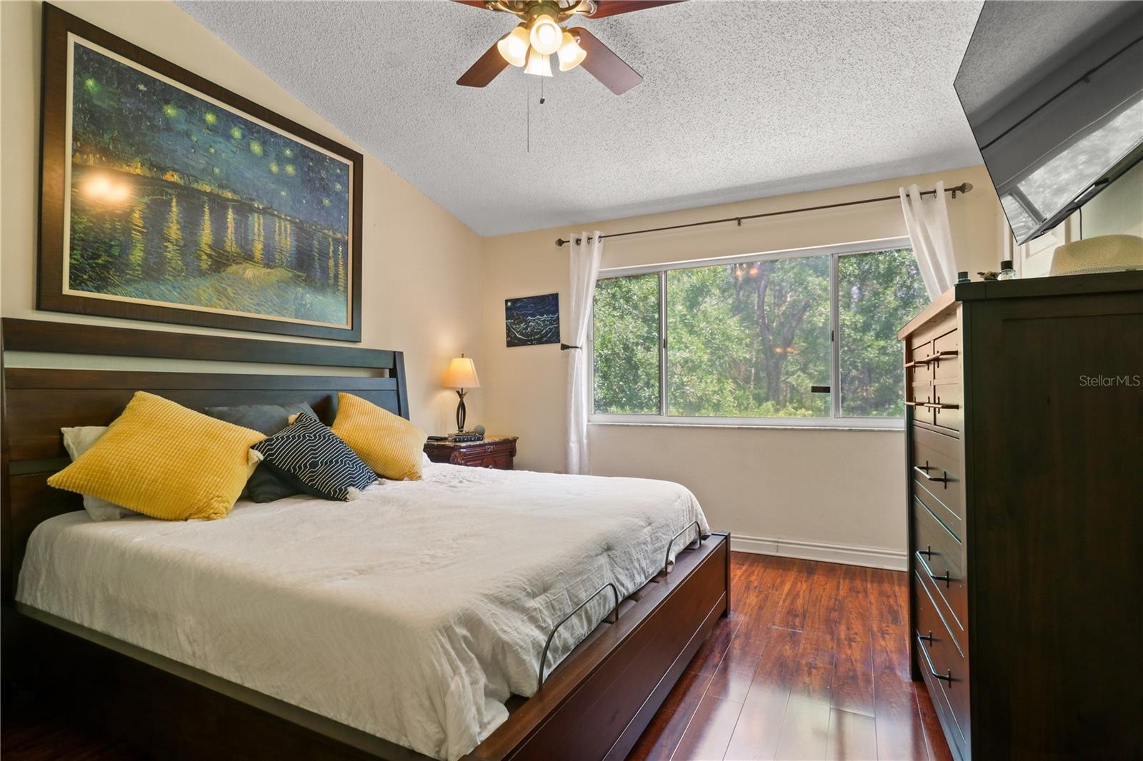 8635 HUNTERS KEY CIR — photo 17