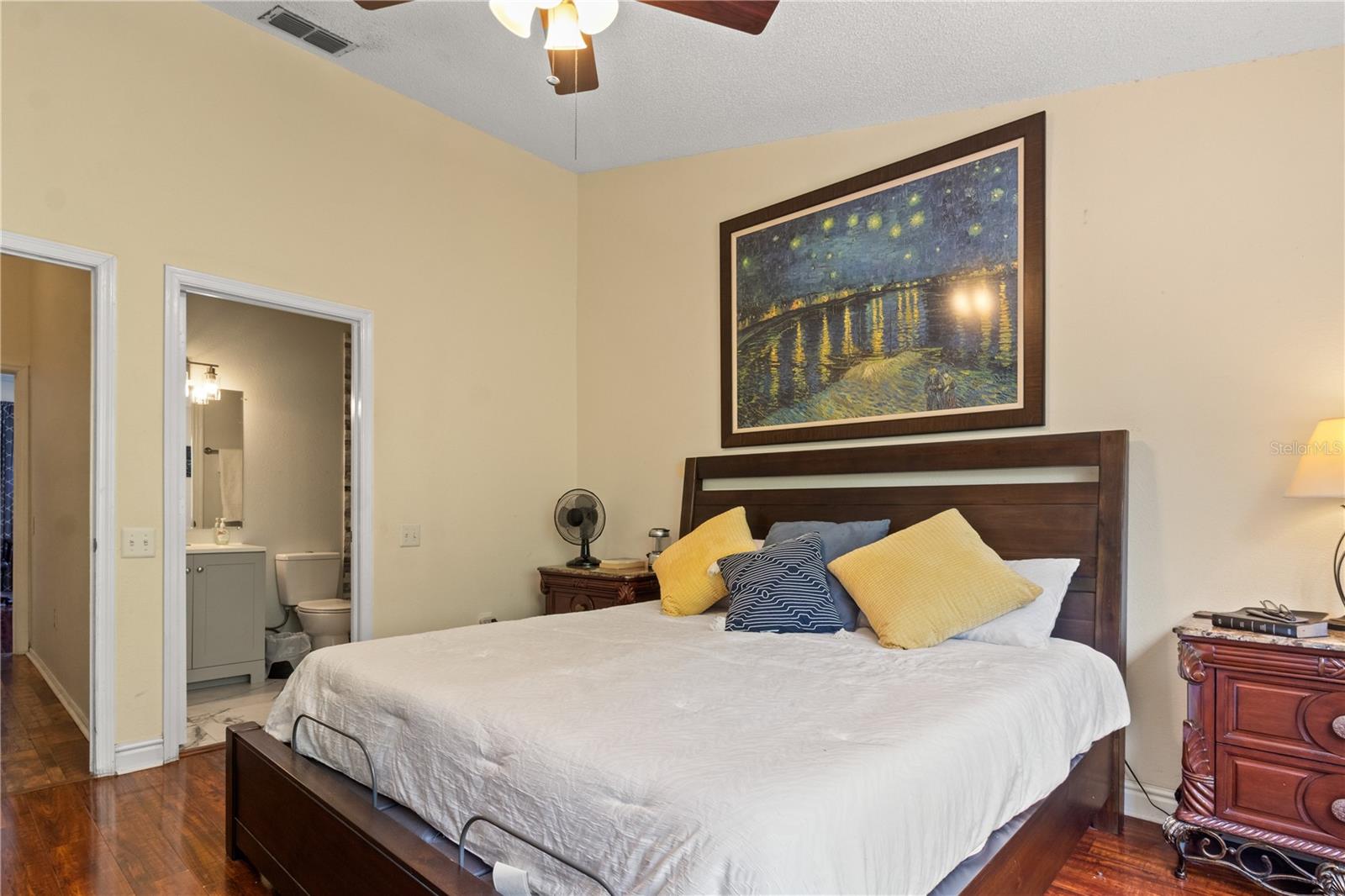 8635 HUNTERS KEY CIR — photo 18